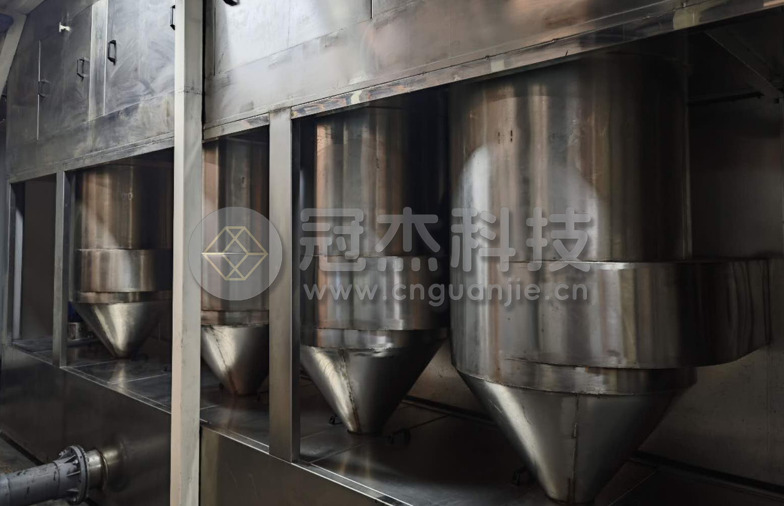 汽车零部件涂装线喷漆室：水旋式喷漆室的核心优势与定制策略